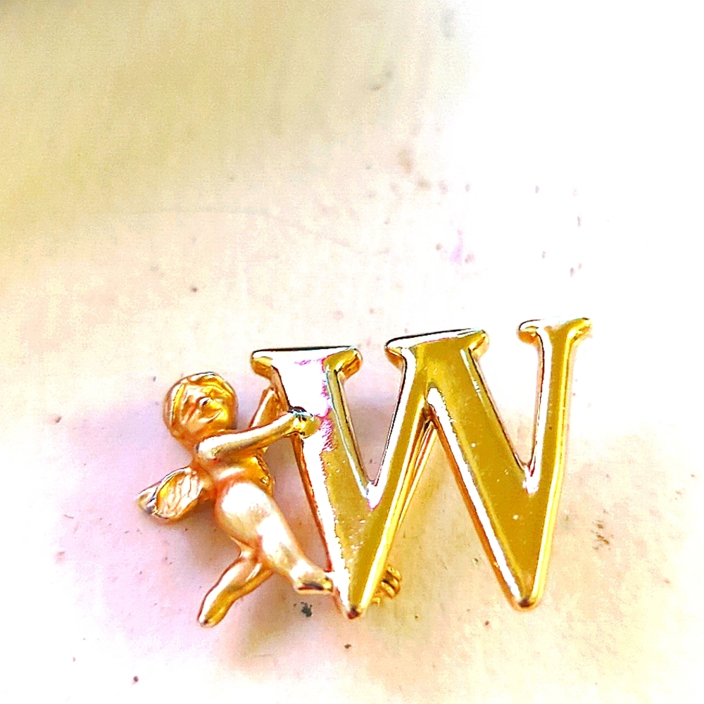 VTG W L. Razza angel pin